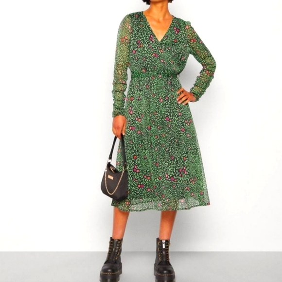 Vero Moda Floral Midi Dress Women’s Size Small Belted Ruched Femme Bohemian - Picture 1 of 10
